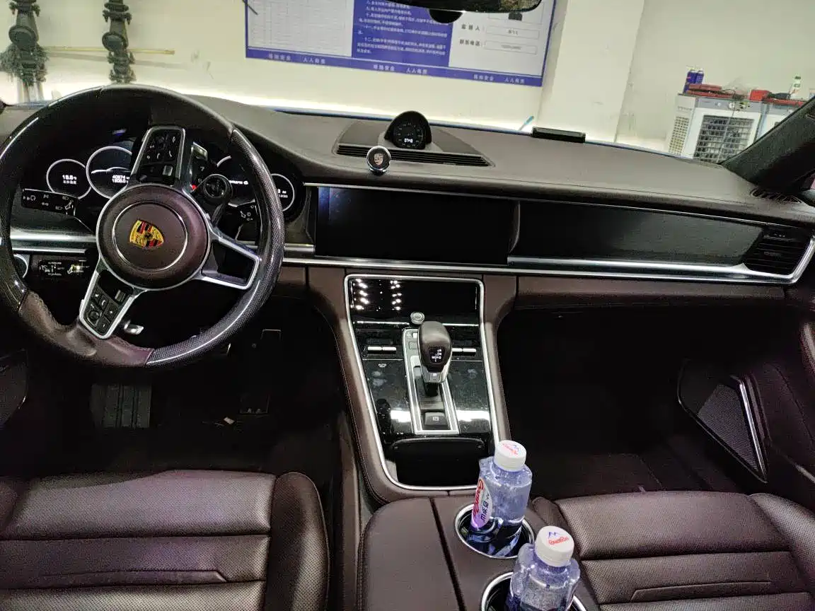 Porsche Panamera 2019 Panamera GTS 4.0T фото 8