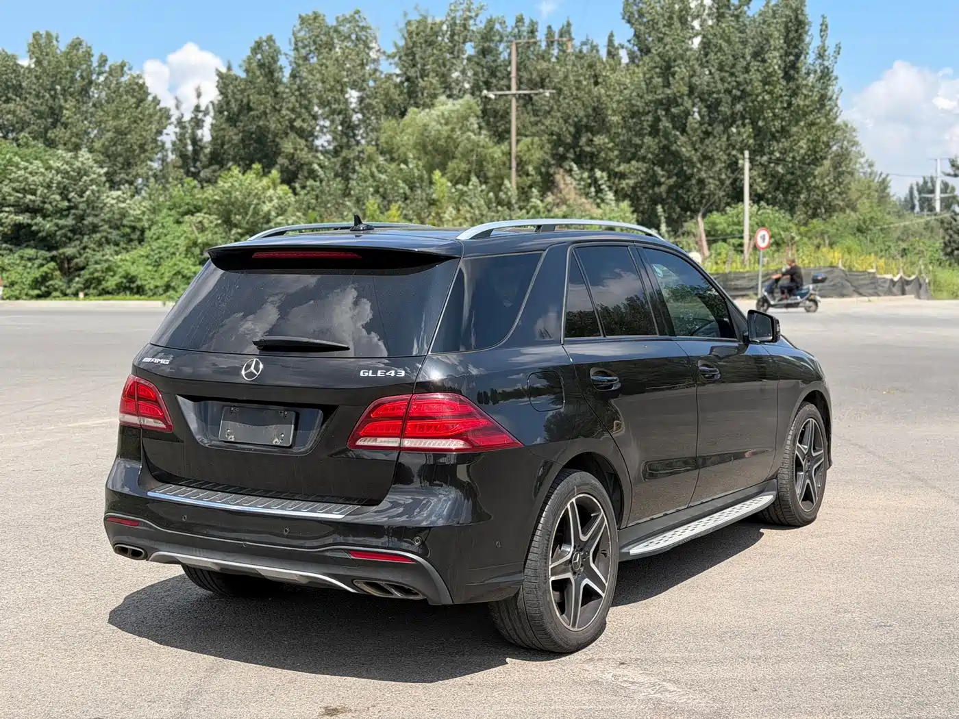 Mercedes-Benz GLE AMG 2018 2017 AMG GLE 43 4MATIC