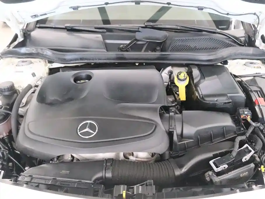 Mercedes-Benz CLA (Import) 2017 CLA 200 Fashion фото 19