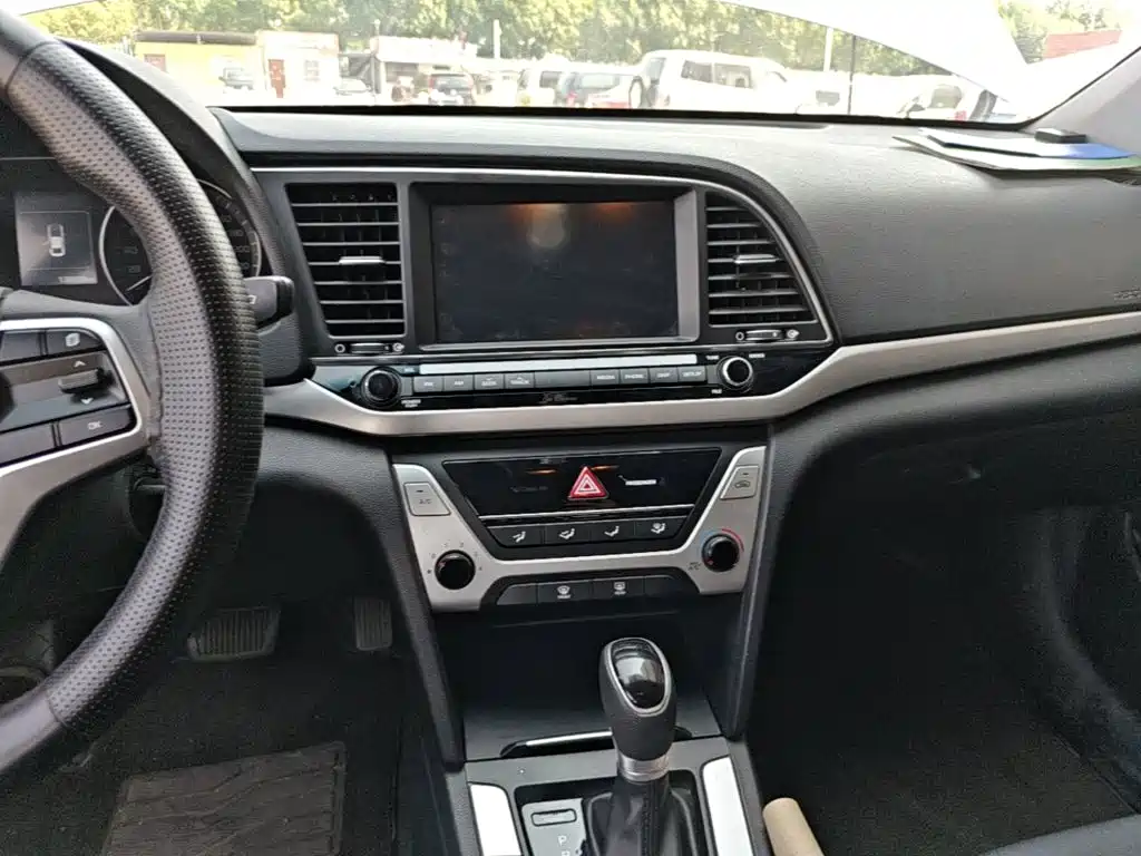 HYUNDAI LEAD