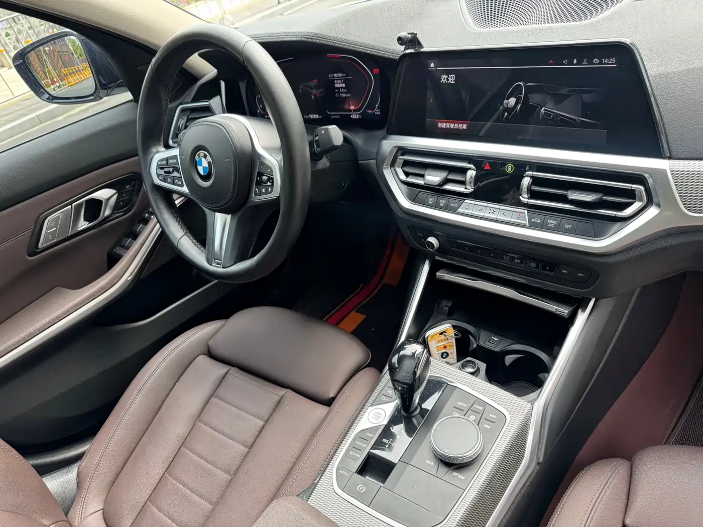 BMW 3 Series 2021 325Li M Sport Night Edition фото 15