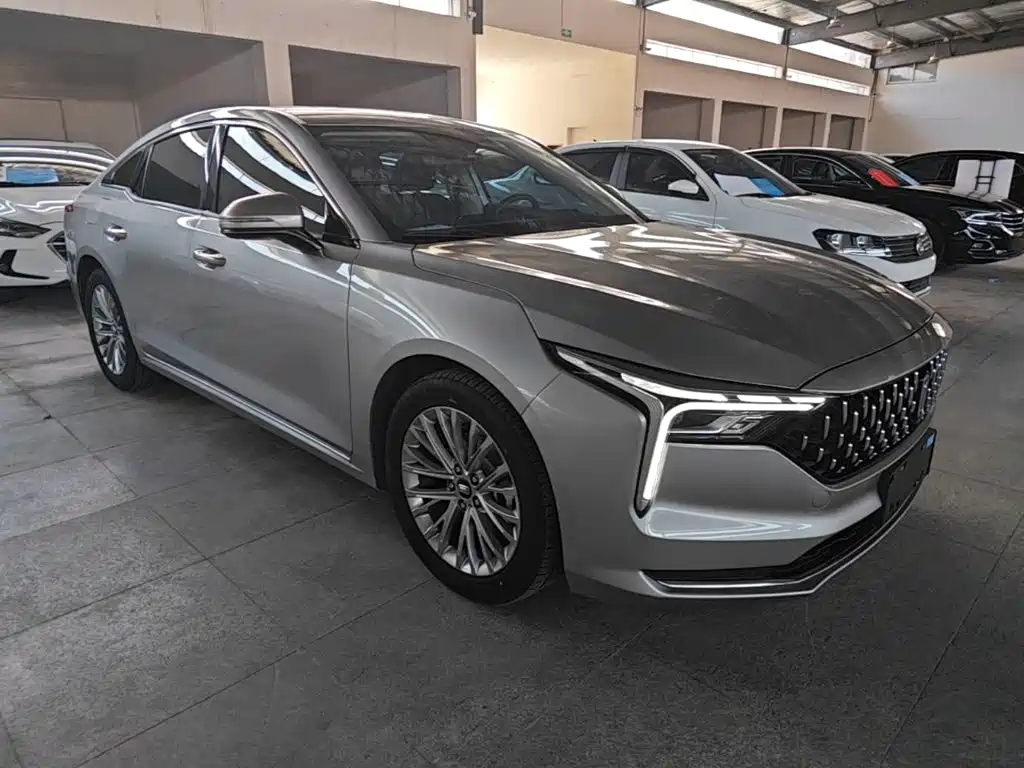 Besturn B70 2025 2025 Dragon Glory Edition 1.5T Deluxe