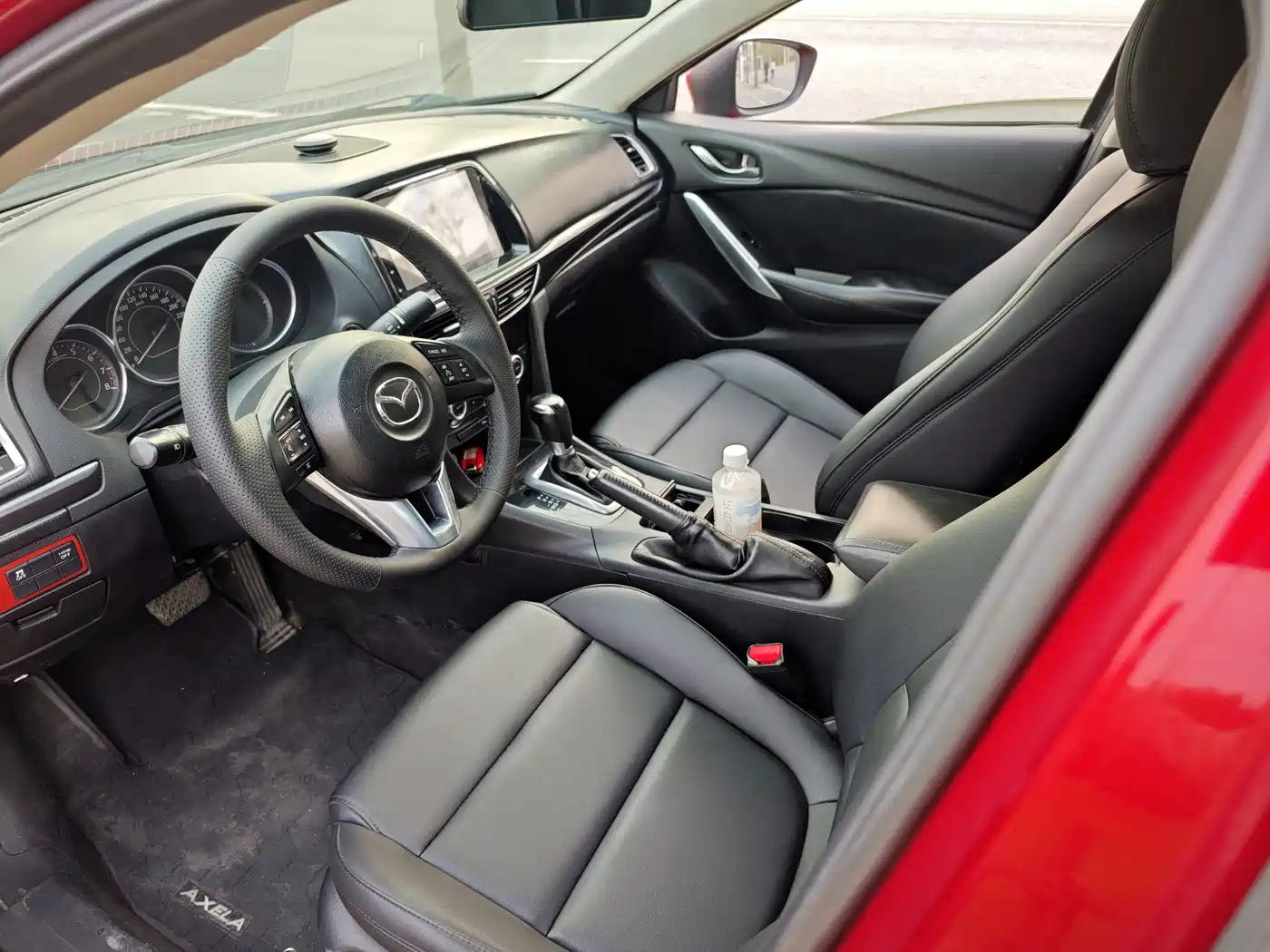 Photo 6 - Mazda Atenza
