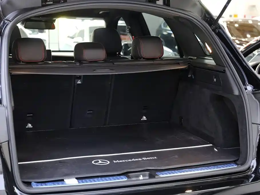 Mercedes-Benz GLC AMG 2017 AMG GLC 43 4MATIC фото 23