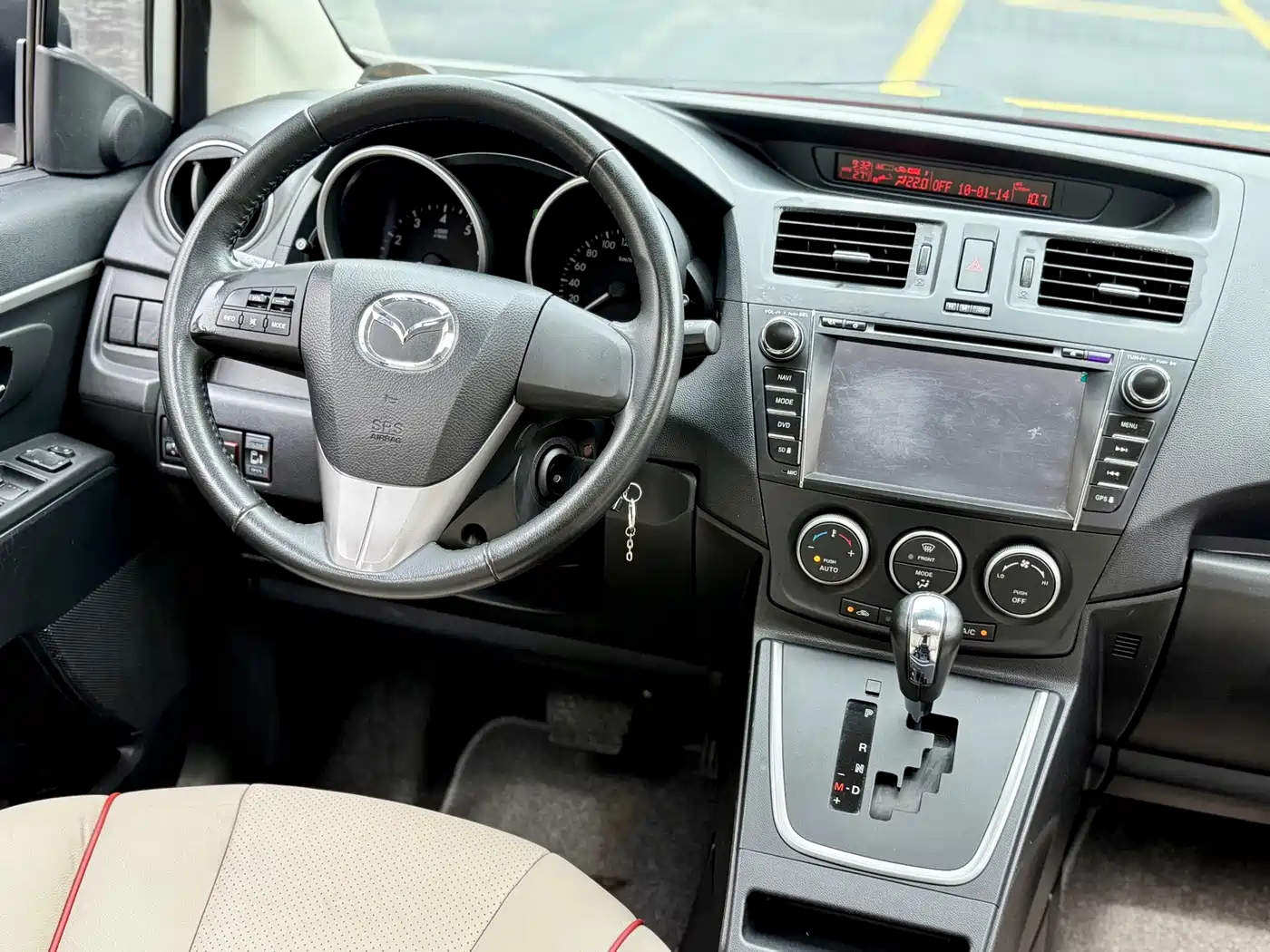 Mazda Mazda5 2013 2013 2.0L Automatic Luxury