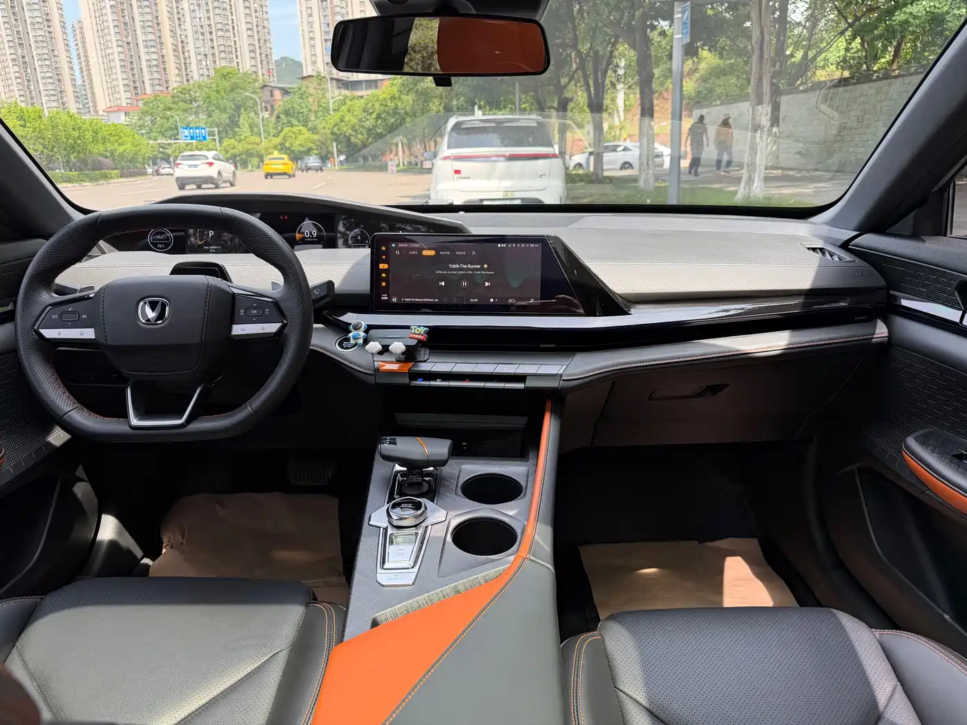 CHANGAN UNI-V