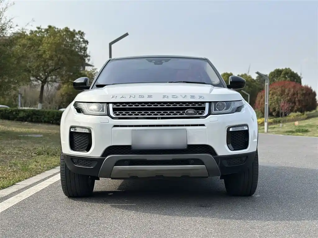 Land Rover Range Rover Evoque 2016 2.0T SE ZhiYao фото 8