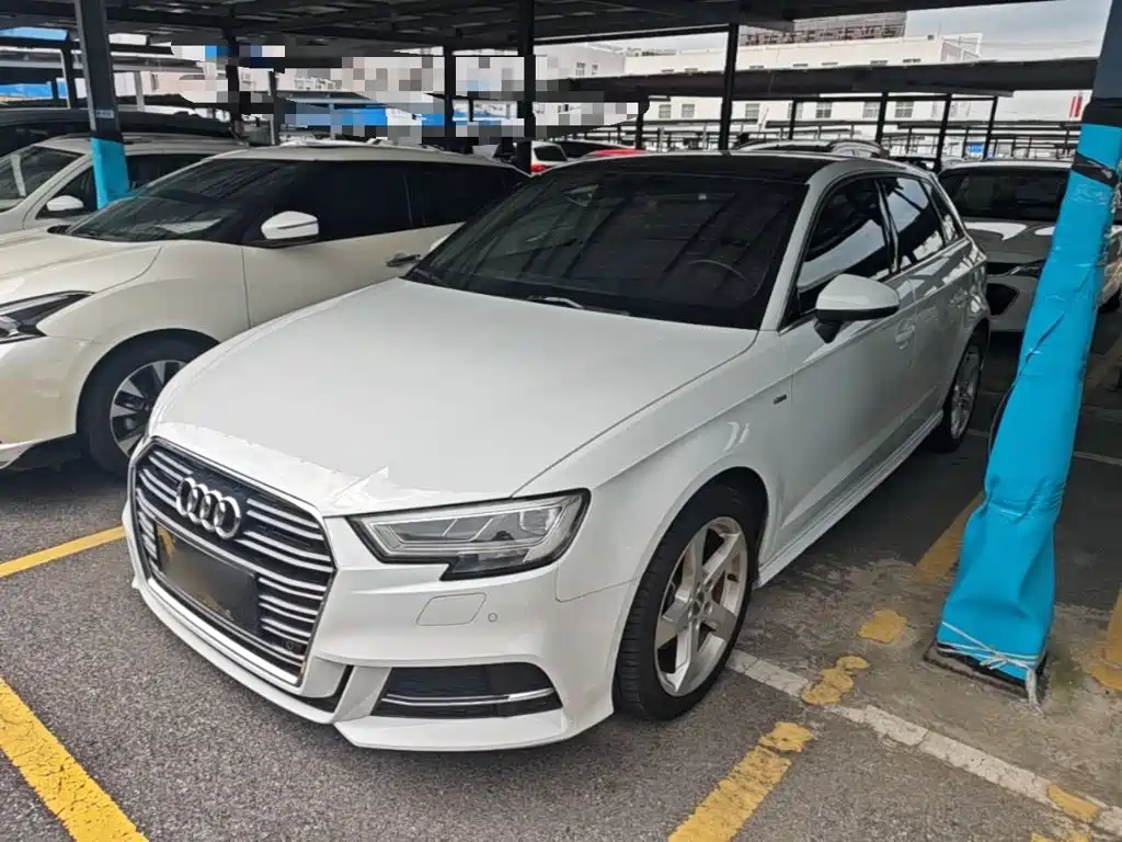 Фото 2 - Audi A3