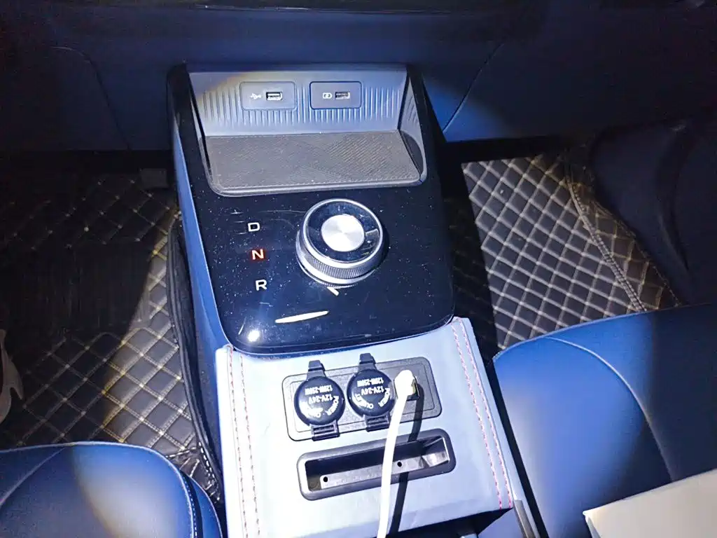 Geely Geometry E Firefly 2022 2022 320KM Well-behaved Tiger 4-seater