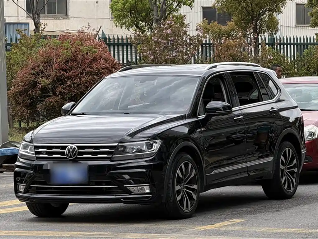 Volkswagen Tiguan L 2021 330TSI Automatic 2WD R-Line Premium