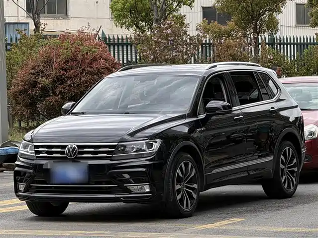  Volkswagen Tiguan L 2021 330TSI Automatic 2WD R-Line Premium