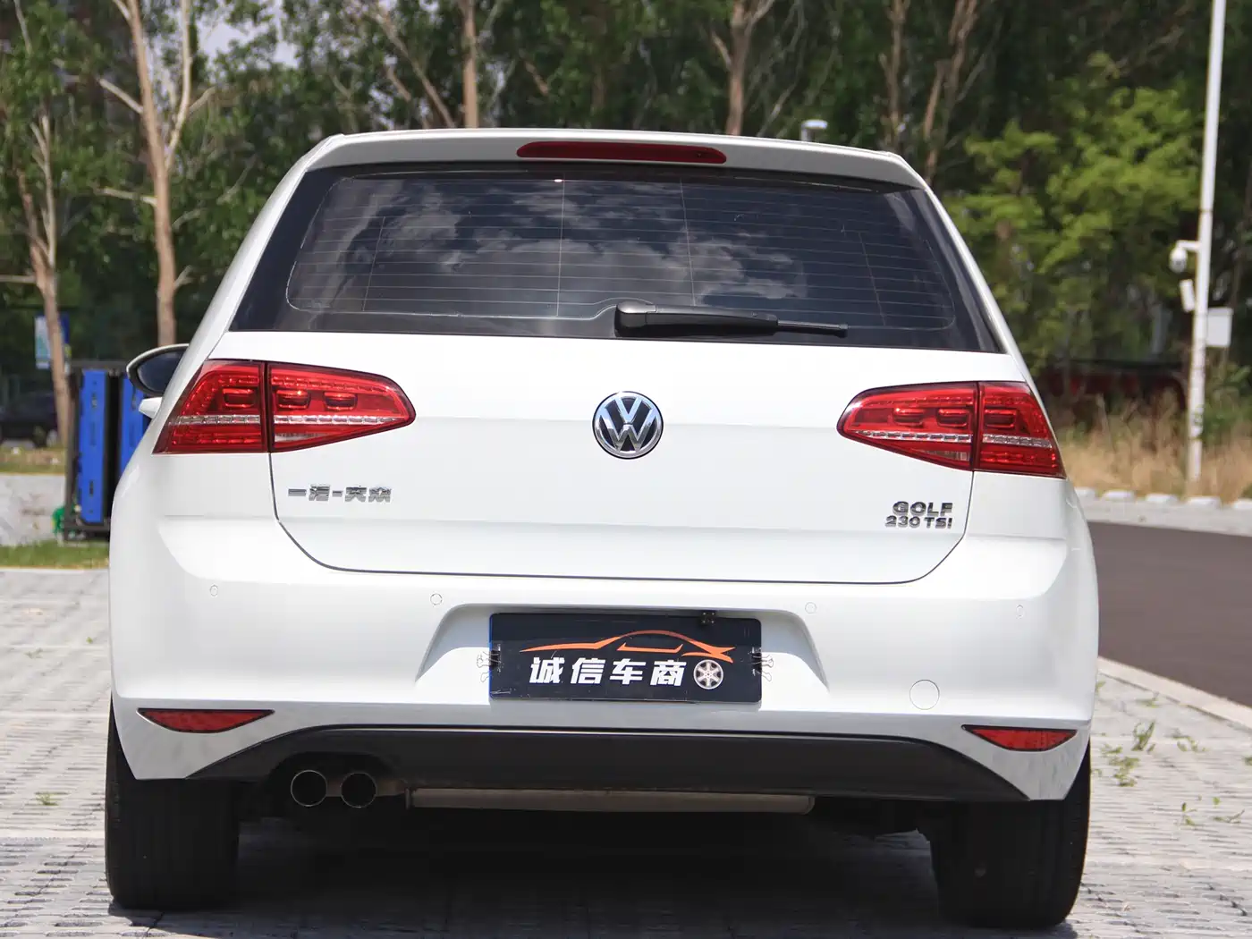 Volkswagen Golf 2016 230TSI Automatic Luxury фото 8