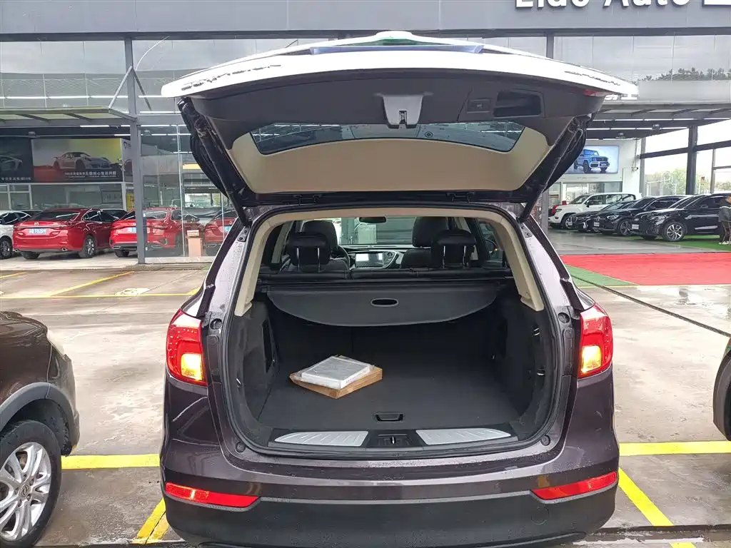 Buick Envision Plus 2017 20T FWD Premium фото 16