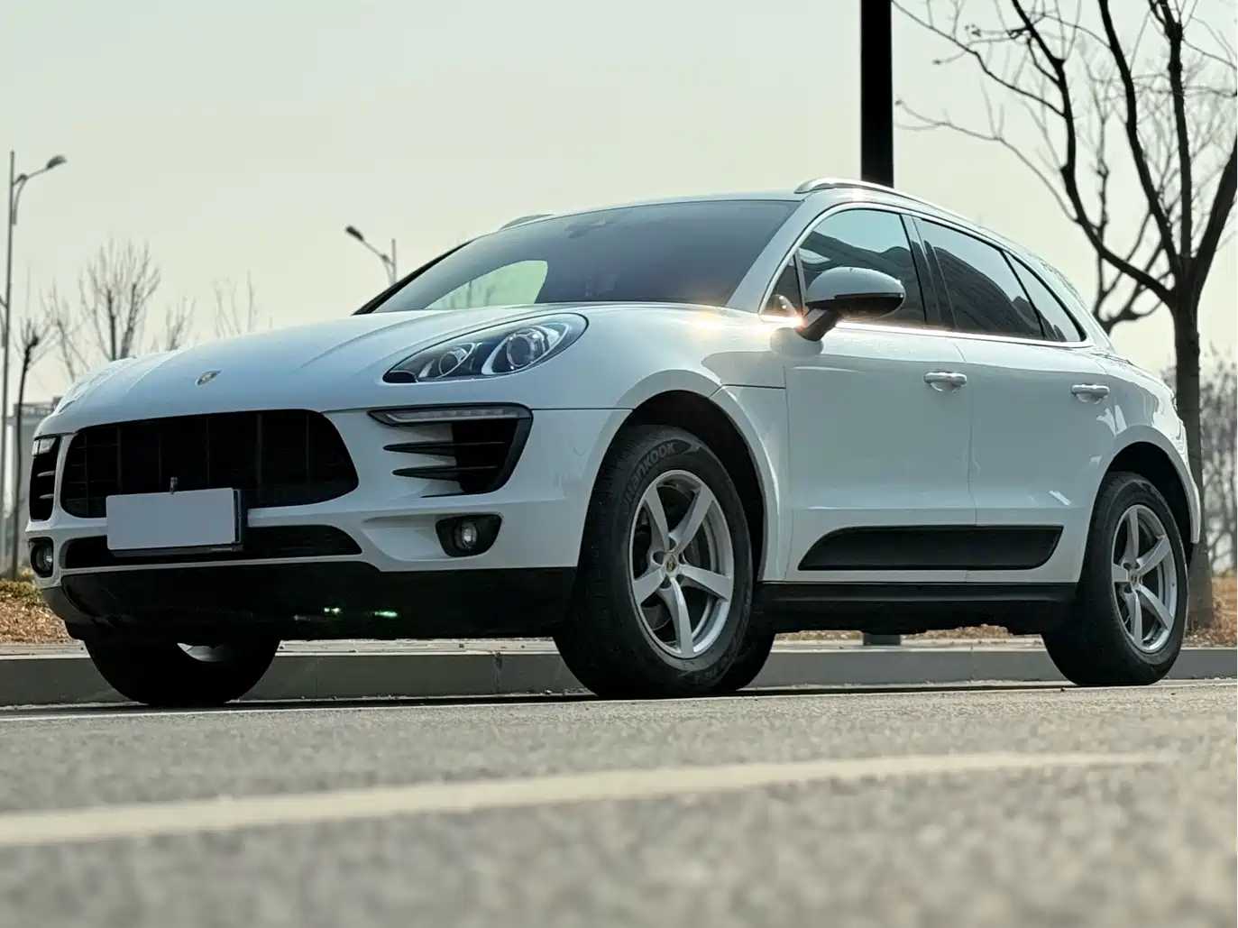 Porsche Macan 2017 Macan 2.0T фото 2