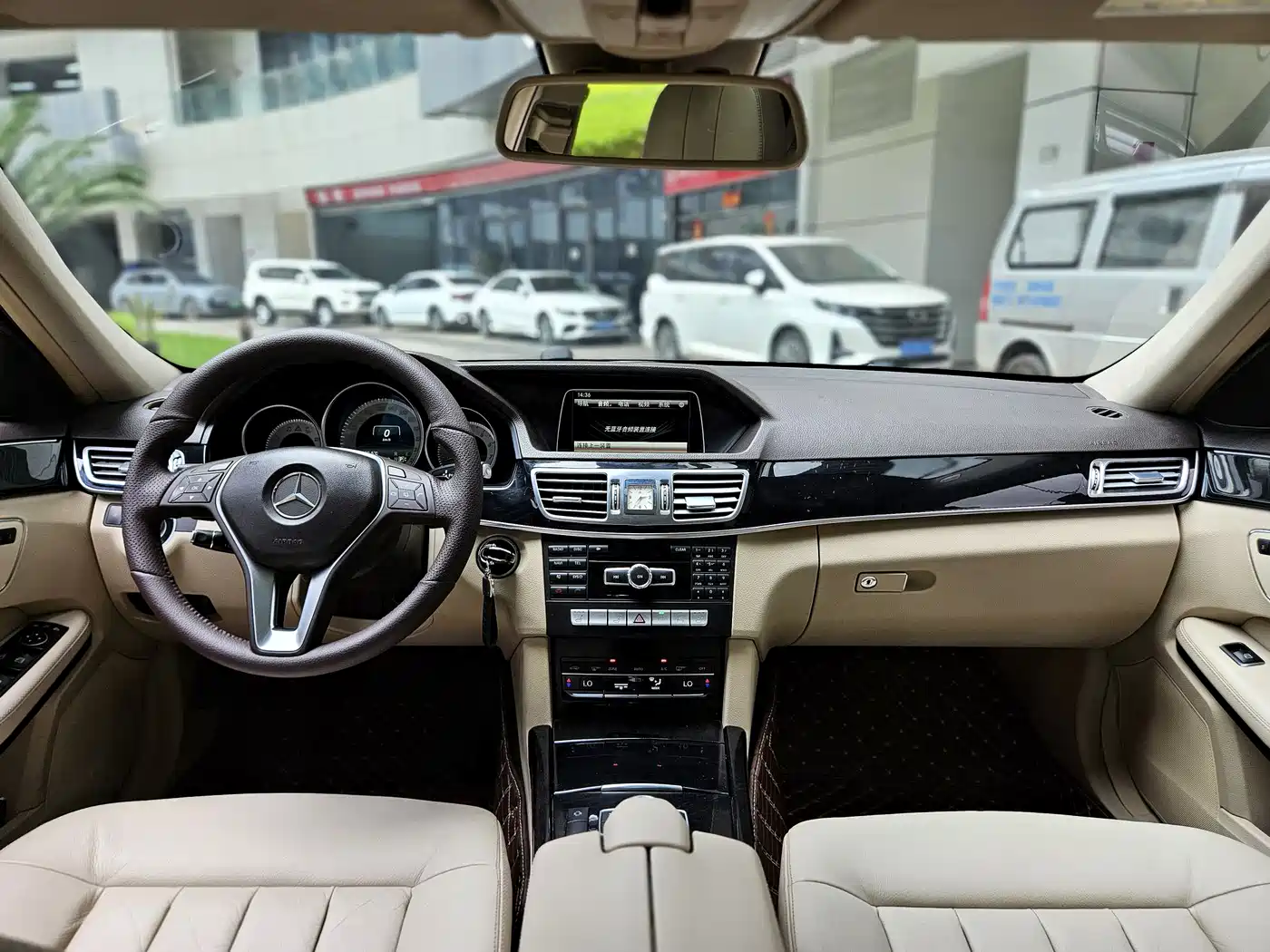 Mercedes-Benz E-Class 2014 Facelift E 260 L Sport фото 7