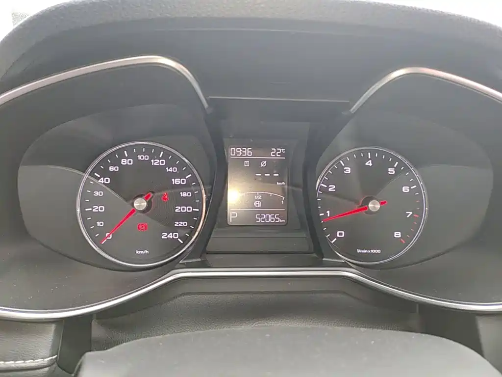 MG MG6 2018 2017 20T Automatic Luxury Smart Connect Version (China V)