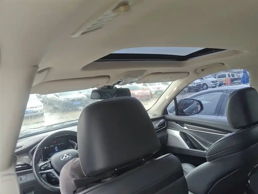 SAIC Maxus D90 2017 2.0T Automatic 4WD Sirius фото 14