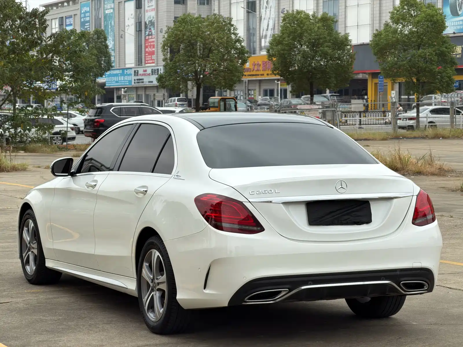 Фото 9 - Mercedes-Benz C-Class