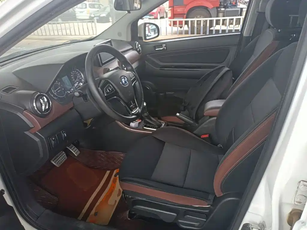 BAIC Changhe Q25 2017 2017 1.5L Automatic Smart Edition