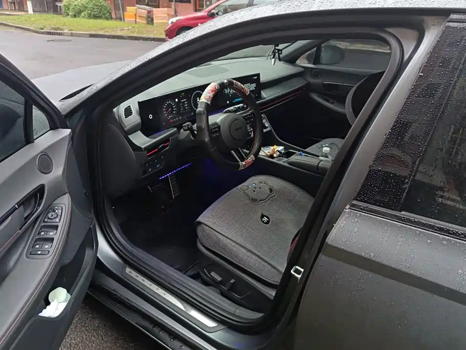 صورة 9 - Hyundai Sonata