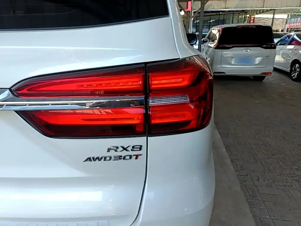 Roewe RX8 2019 2018 30T Intelligent Internet 4WD Supreme Edition