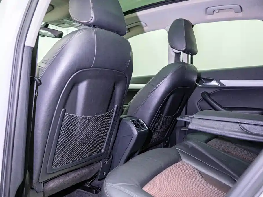 Фото 15 - Audi Q3