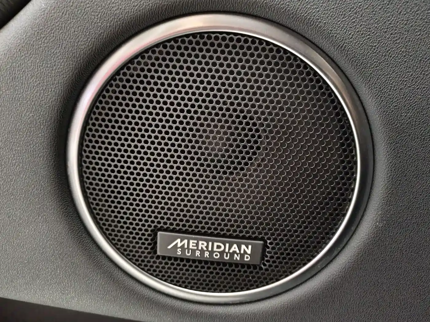 LAND ROVER DISCOVER SPORTS