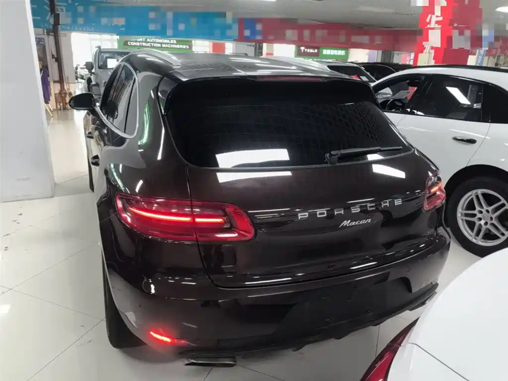 Porsche Macan 2017 Macan 2.0T фото 4