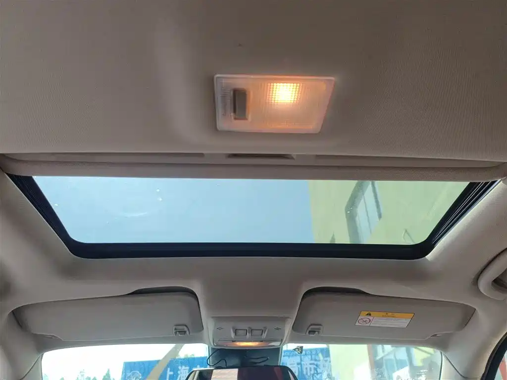 Buick Encore 2018 18T Automatic 2WD Urban Elite фото 11