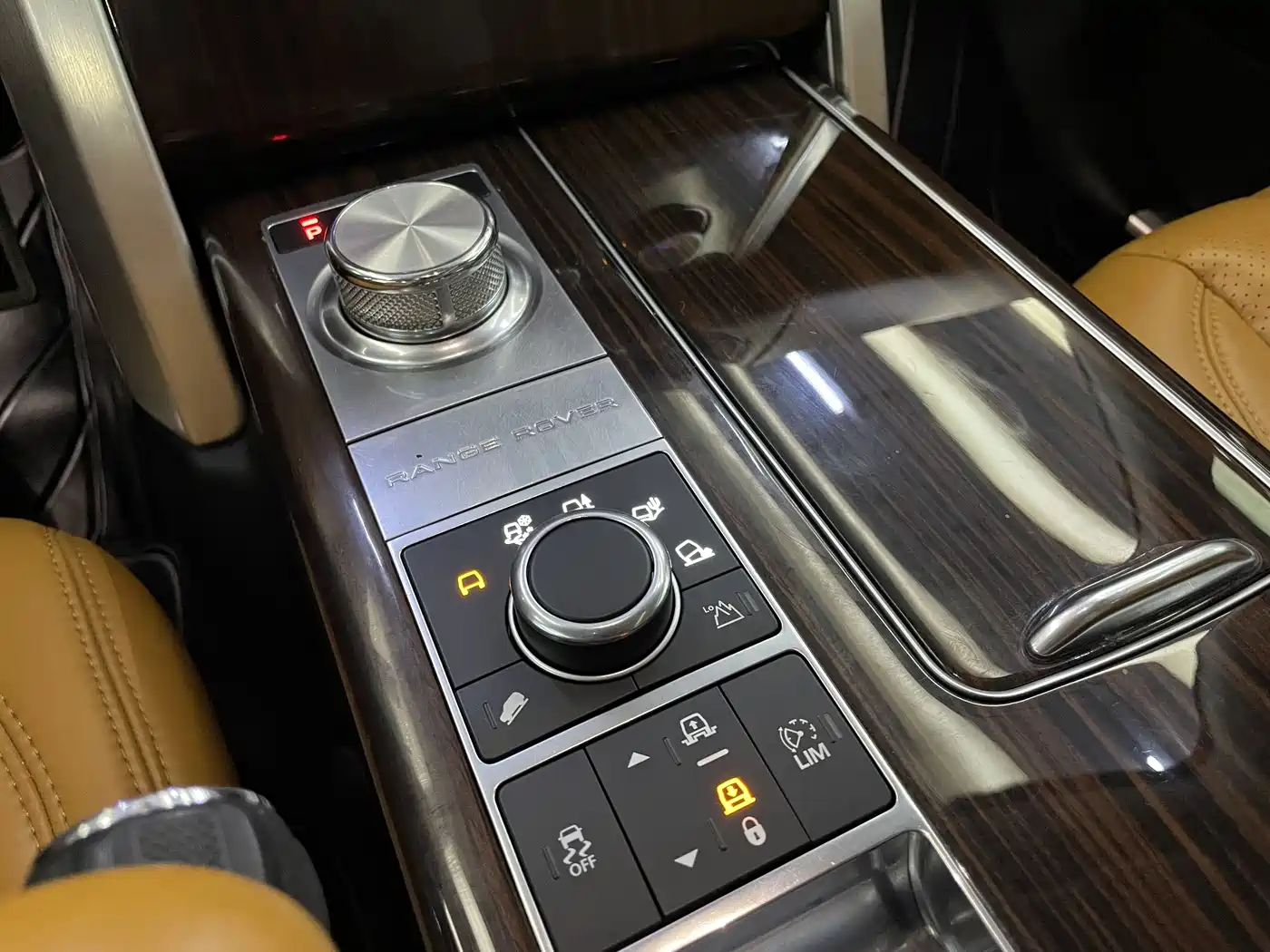 Фото 20 - Land Rover Range Rover