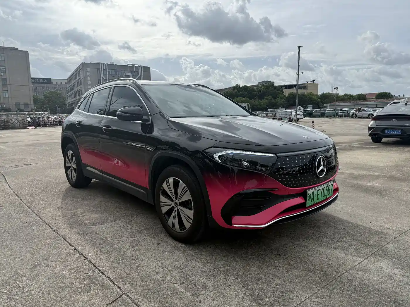2025 Mercedes-Benz EQA