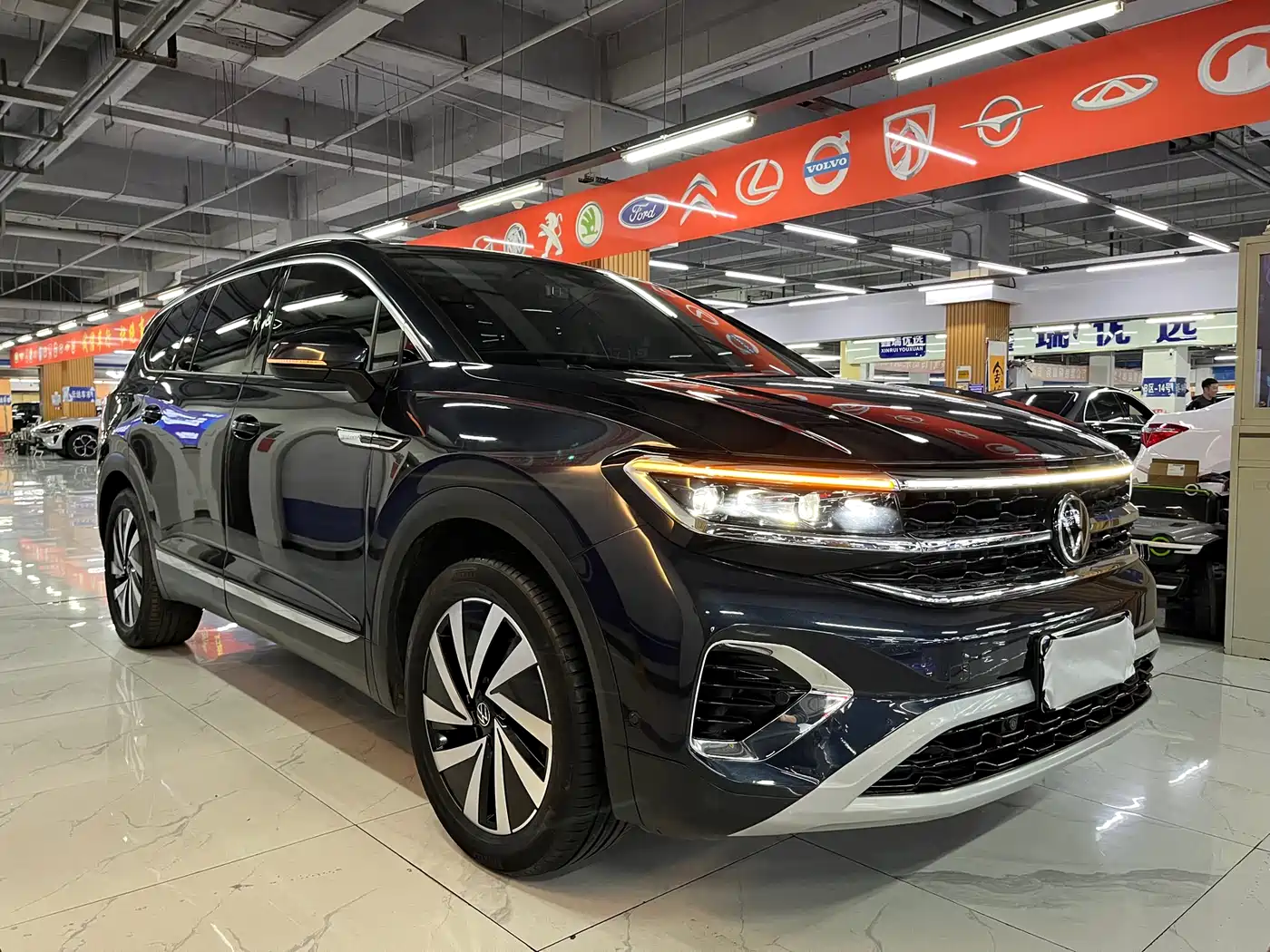 Volkswagen Talagon 2021 380TSI 4WD Luxury Premium Edition Pro фото 6