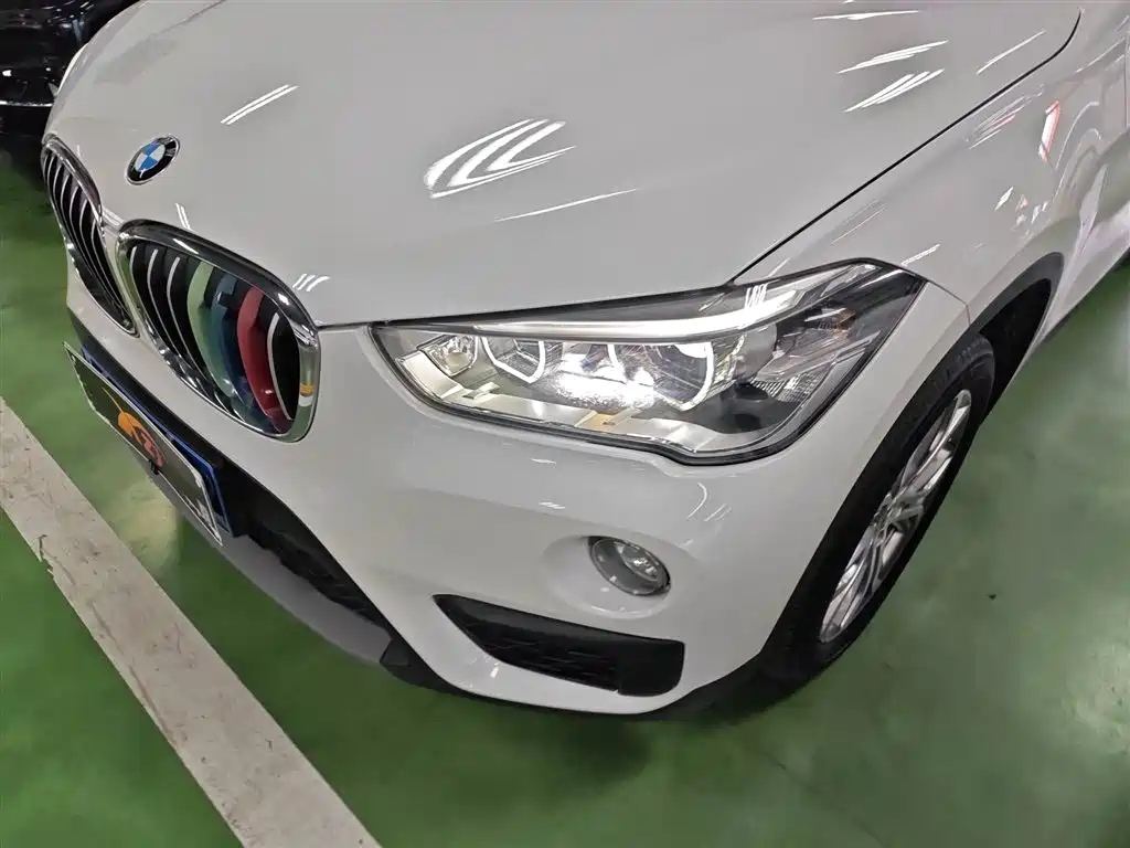 BMW X1 2019 sDrive20Li Leading Model фото 18