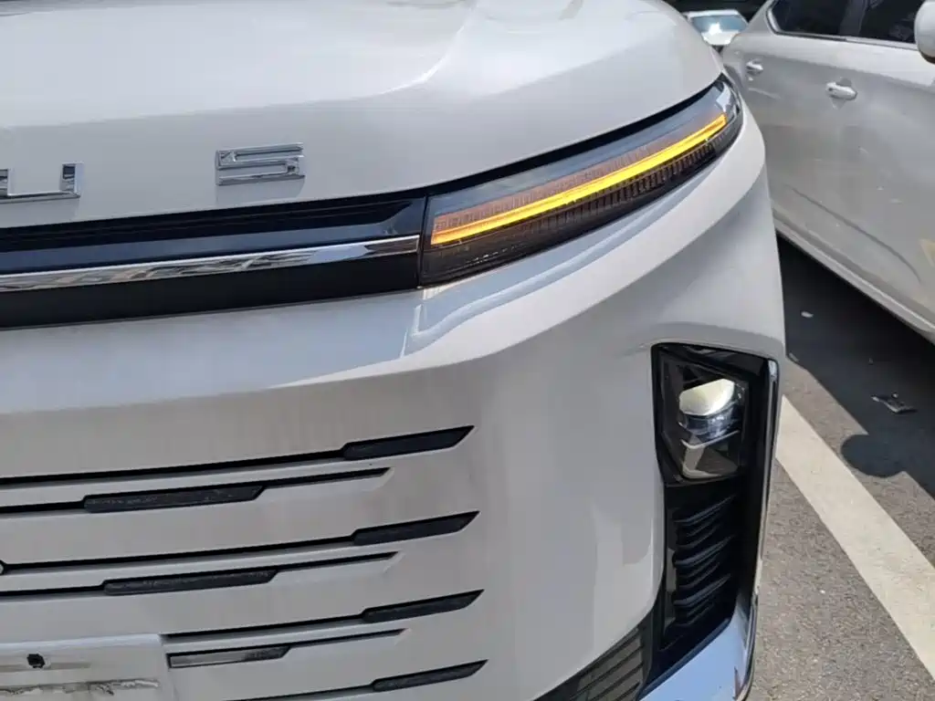 SAIC Maxus Maxus G50 PHEV 2025 2025 Pilot Edition