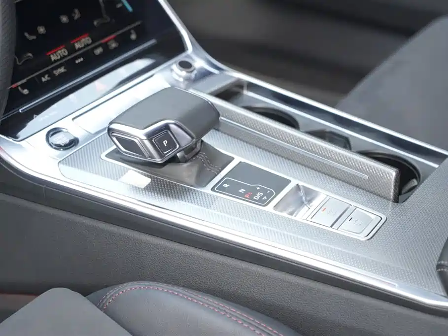 Audi A6L 2024 45 TFSI Premium Dynamic фото 16