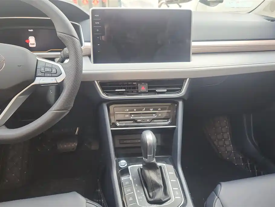 Volkswagen Tharu 2024 300TSI 2WD Full Moon Edition фото 16