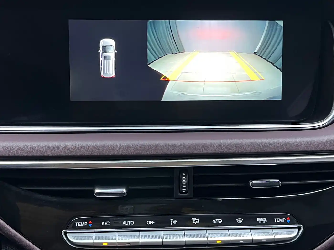 GAC Trumpchi M6, миниатюра 14
