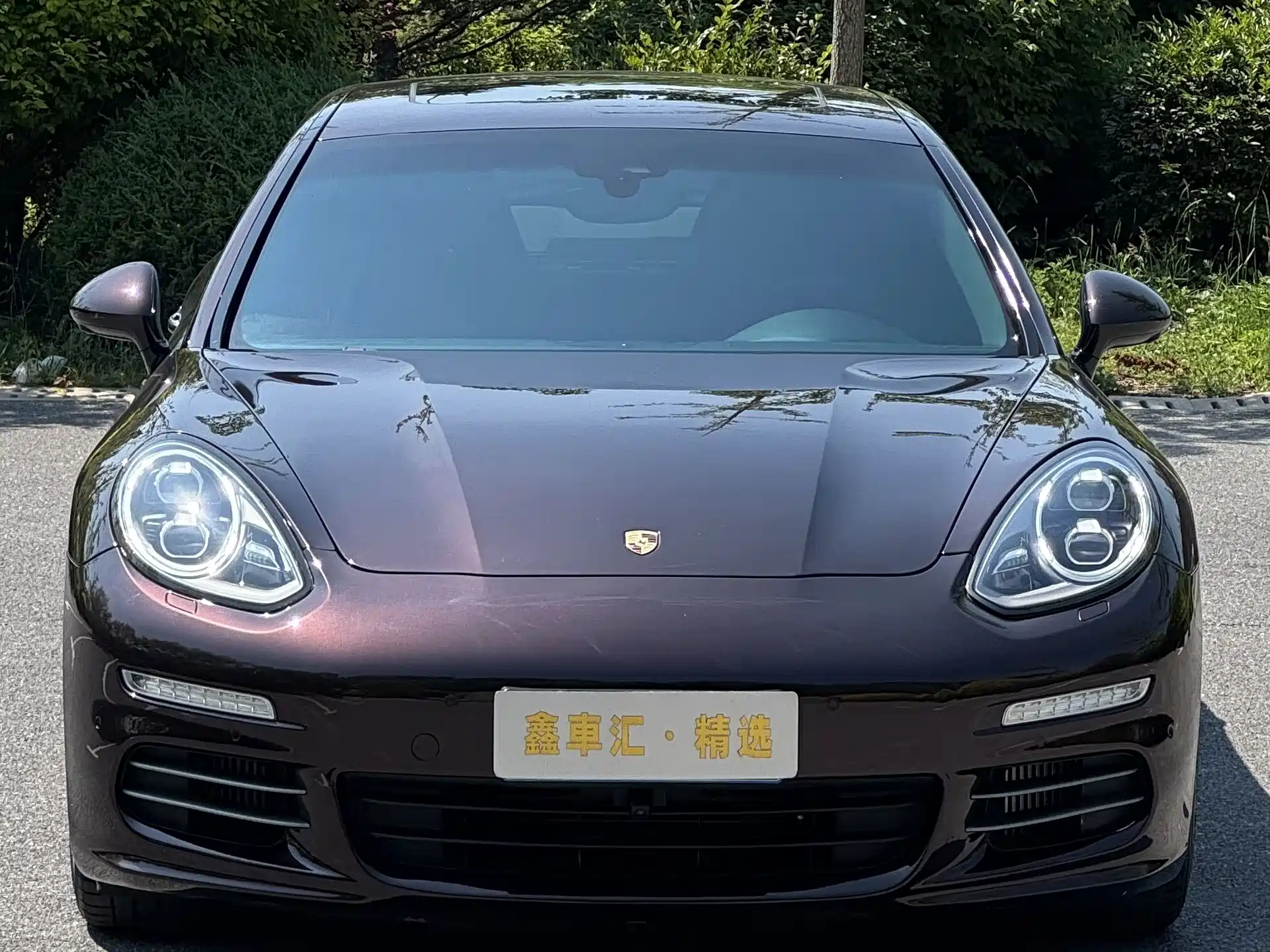 Фото 3 - Porsche Panamera