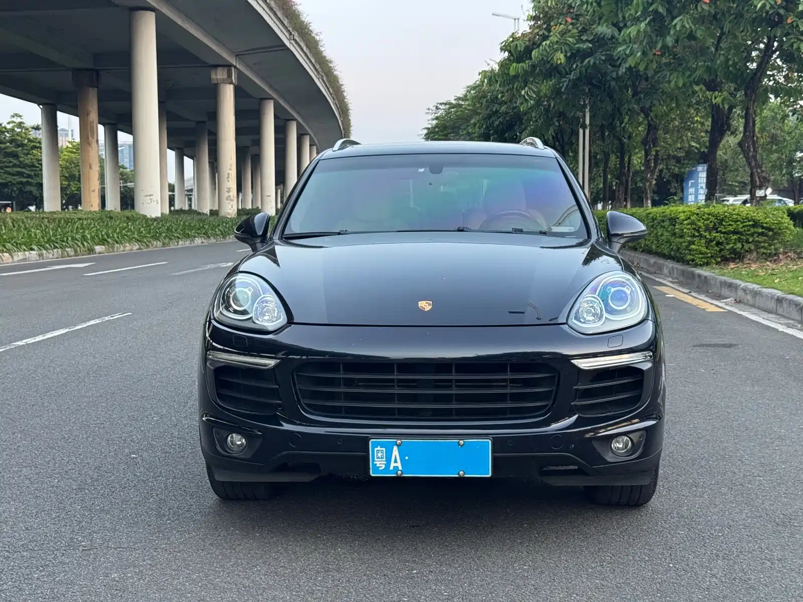 Фото 2 - Porsche Cayenne
