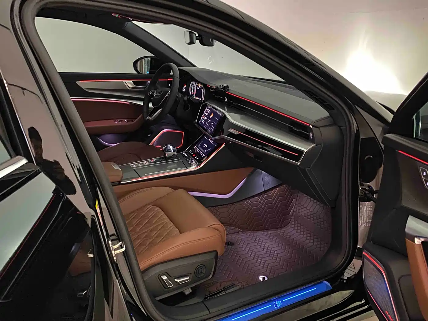 Audi A6L 2025 Model Year Facelift 45 TFSI Premium Sport фото 12