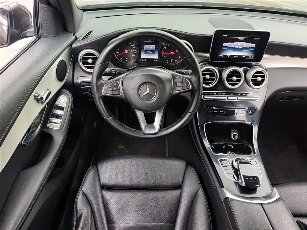 Mercedes-Benz GLC 2016 GLC 200 4MATIC фото 11