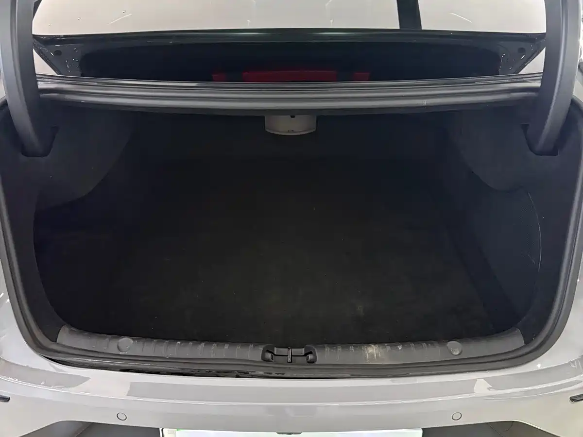 BYD Han 2025 2025 DM-i Smart Driving Edition 125KM LiDAR Flagship