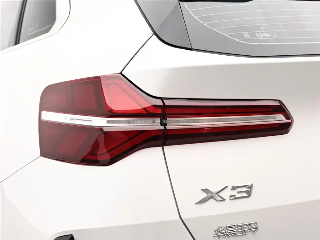 BMW X3 2025 xDrive30L Premium M Sport Package фото 7