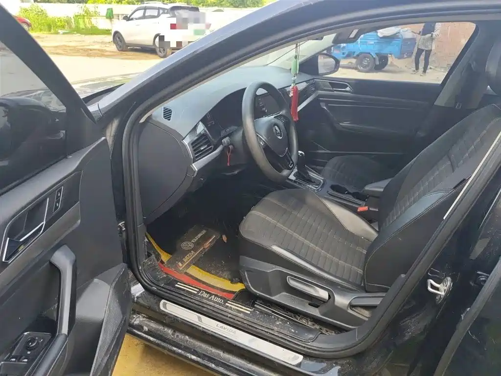 Volkswagen Lavida 2018 280TSI DSG Comfort Edition China V фото 14