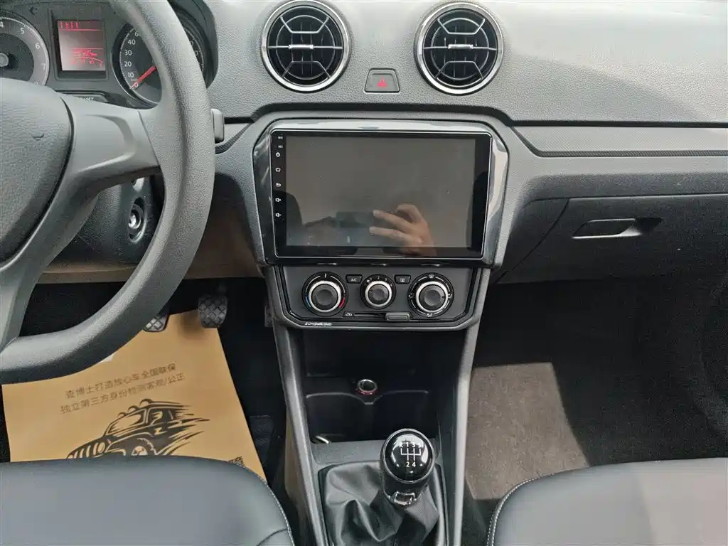 Volkswagen Jetta 2019 Dream Edition 1.5L Manual Fashion фото 13