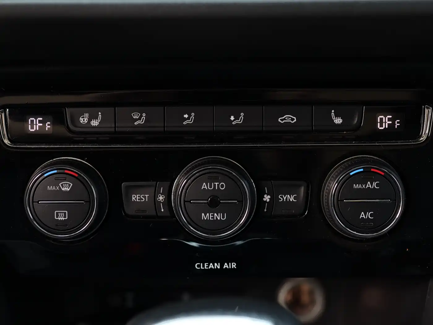 Volkswagen Tiguan L 2017 330TSI Automatic 2WD Flagship Edition фото 12