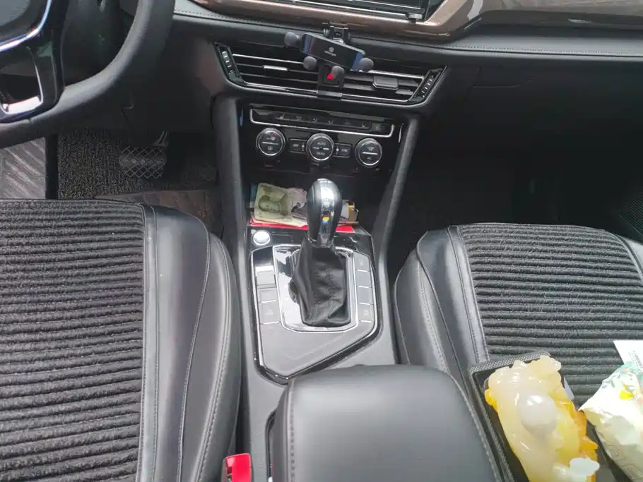 Volkswagen Tharu 2019 2019 280TSI 2WD Comfort Edition China V