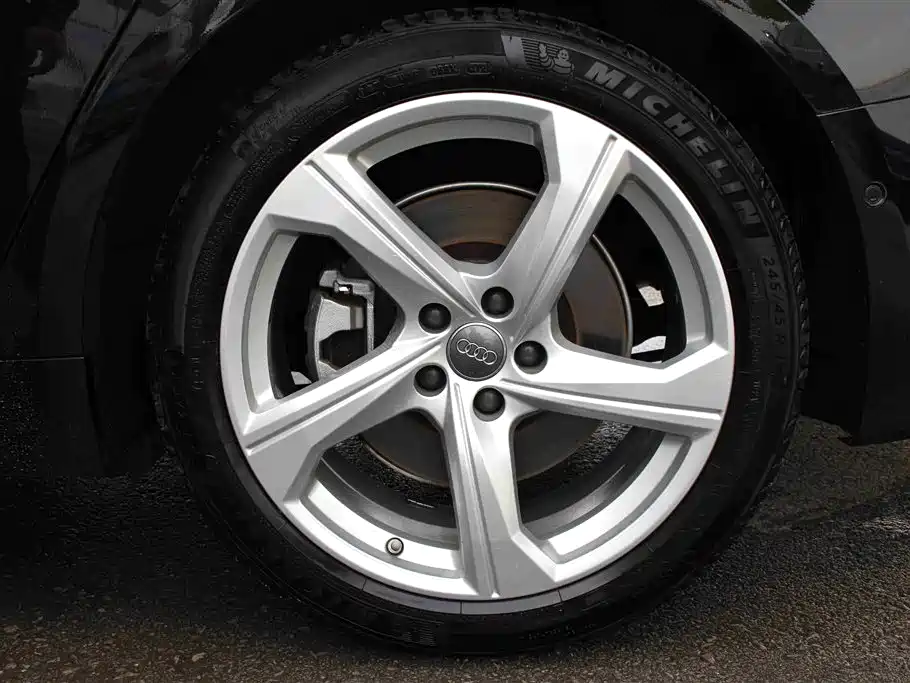 Audi A6L 2021 45 TFSI quattro Exclusive Elegance фото 11