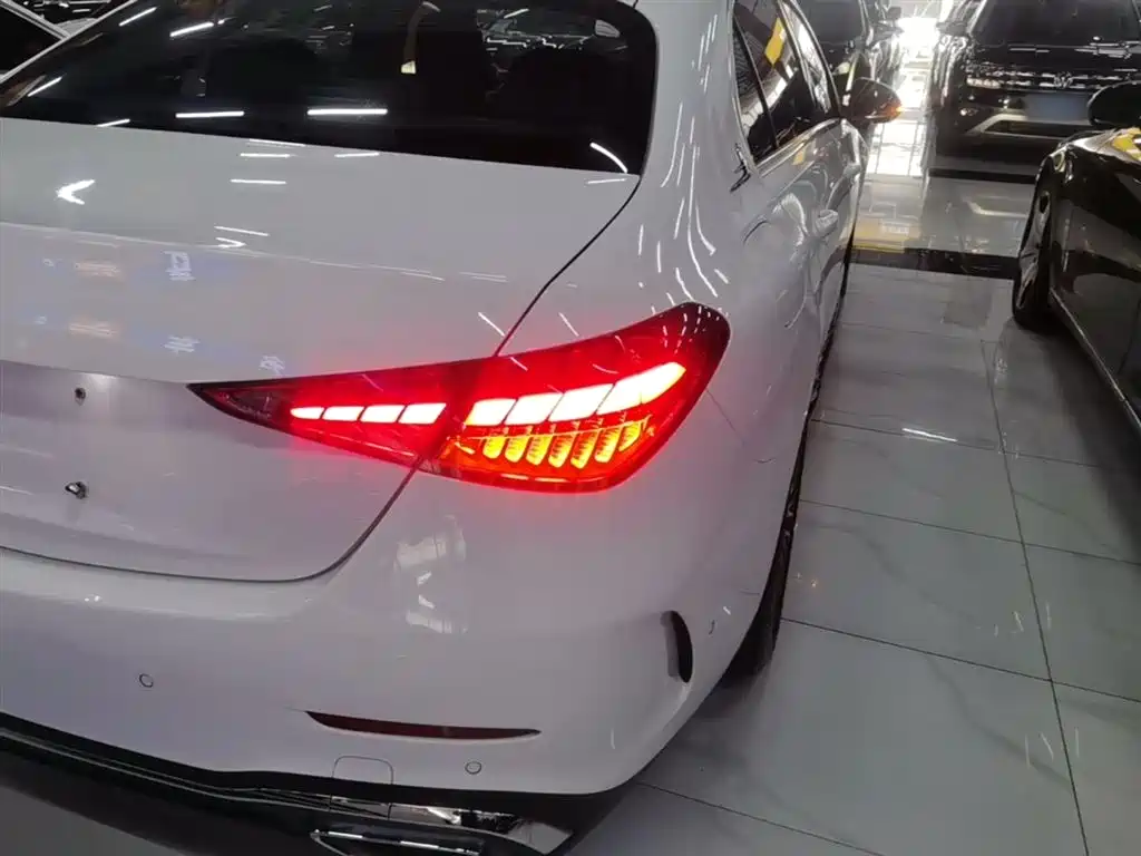 Mercedes-Benz C-Class 2023 C 260 L Sport фото 8