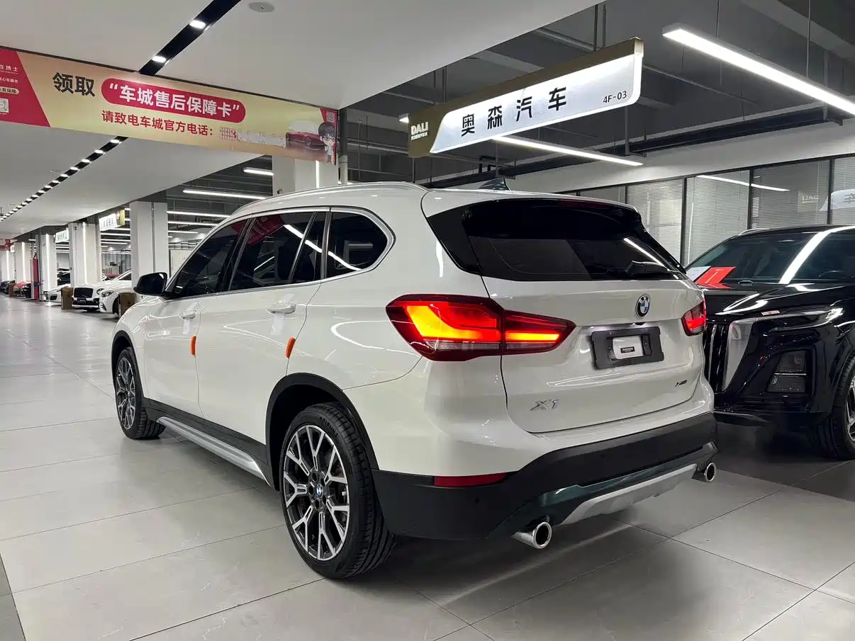 BMW X1 2022 xDrive25Li Premium фото 7